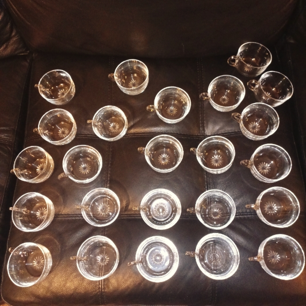 Heisy punch bowl glasses